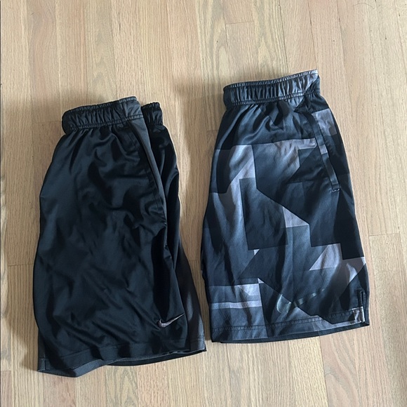 Nike Dri-FIT Black and Gray Shorts (2) - Picture 1 of 2
